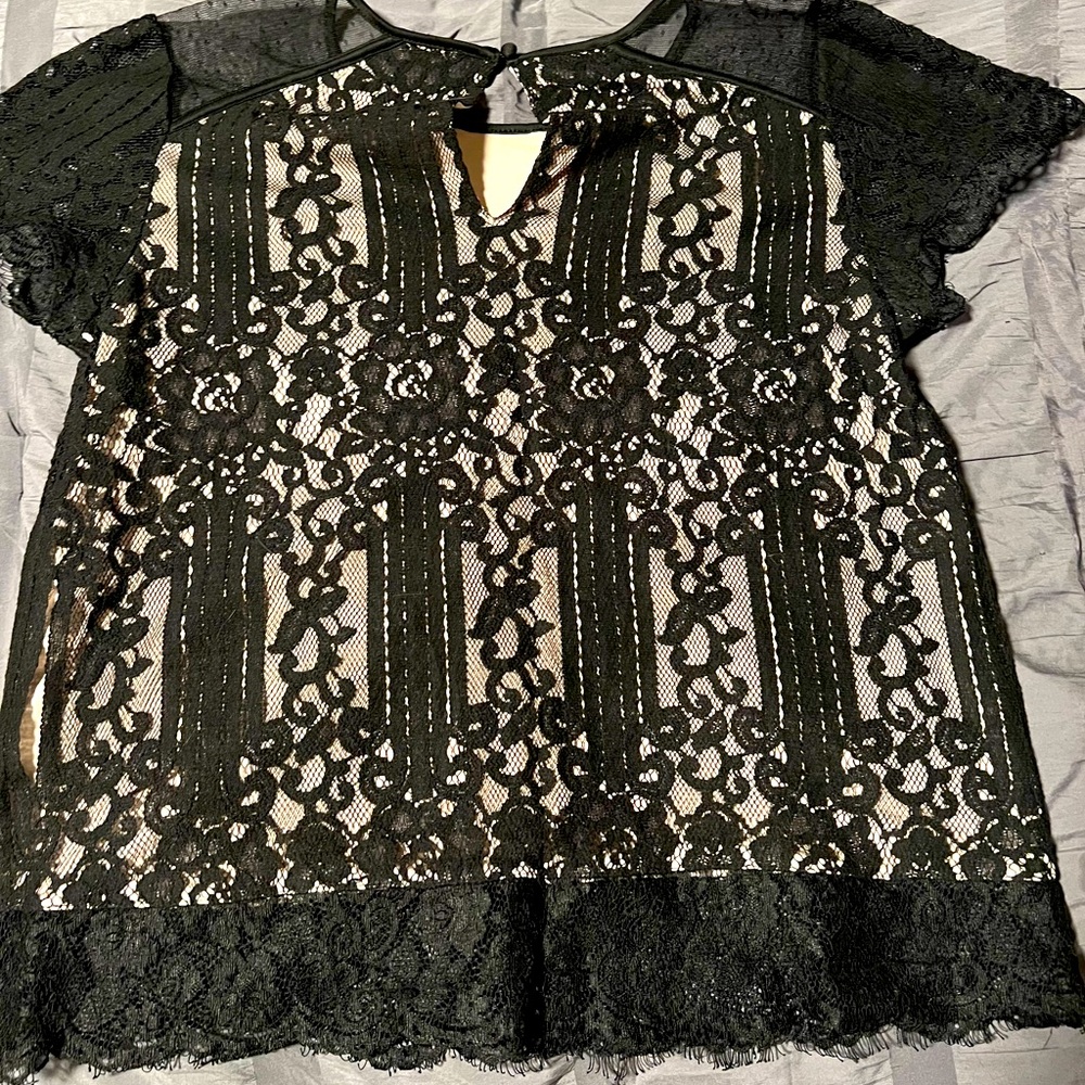 Express Black Lace Top Sz M‎